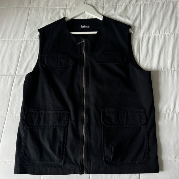 Parthenis black slim vest - Picture 1 of 9